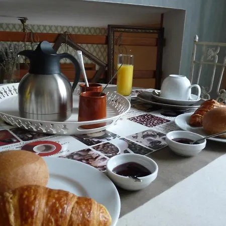 Le Petit Grenier Bed & Breakfast 3*